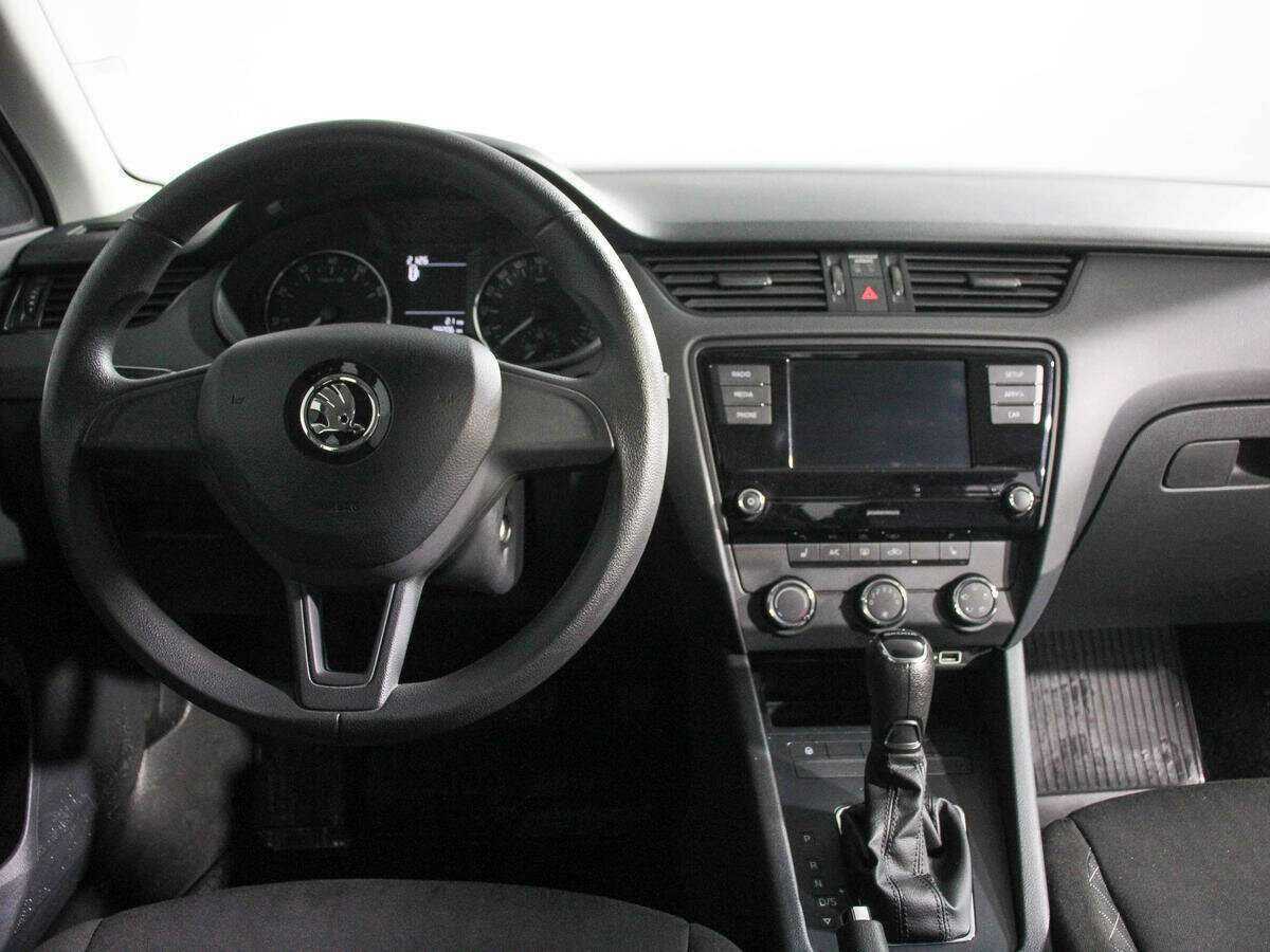 Skoda Octavia с пробегом — 2018 год. Фото: #10