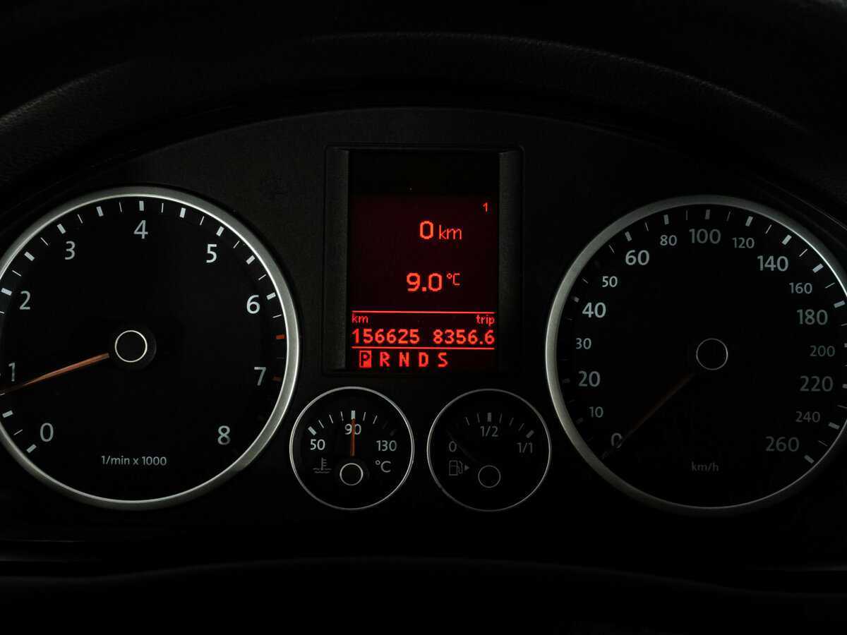 Volkswagen Tiguan с пробегом — 2008 год. Фото: #13
