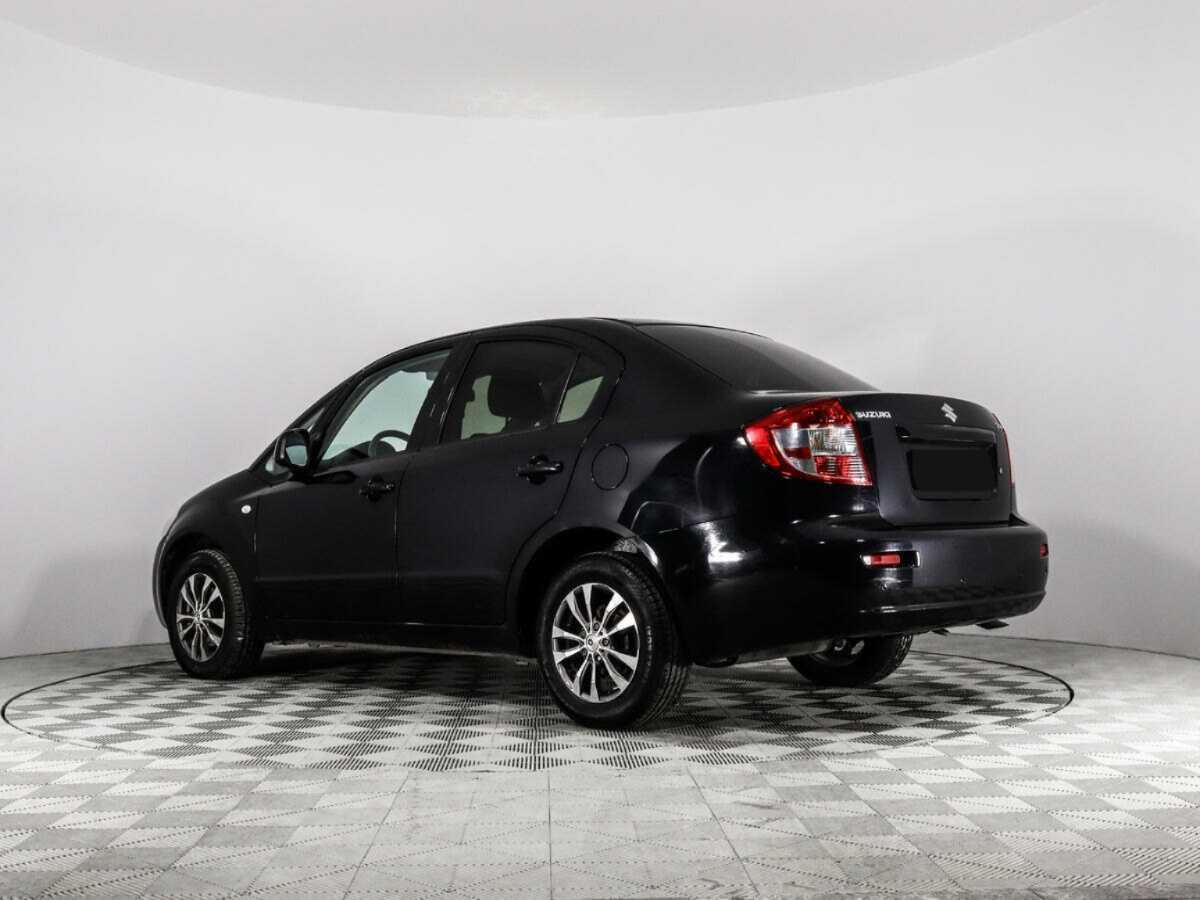 Suzuki SX4 с пробегом — 2008 год. Фото: #6