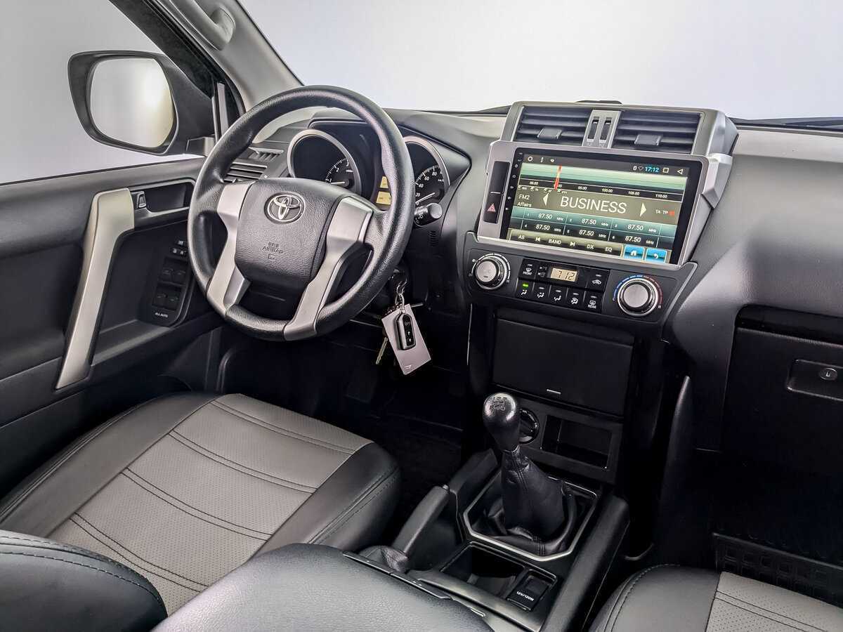 Toyota Land Cruiser Prado с пробегом — 2017 год. Фото: #18