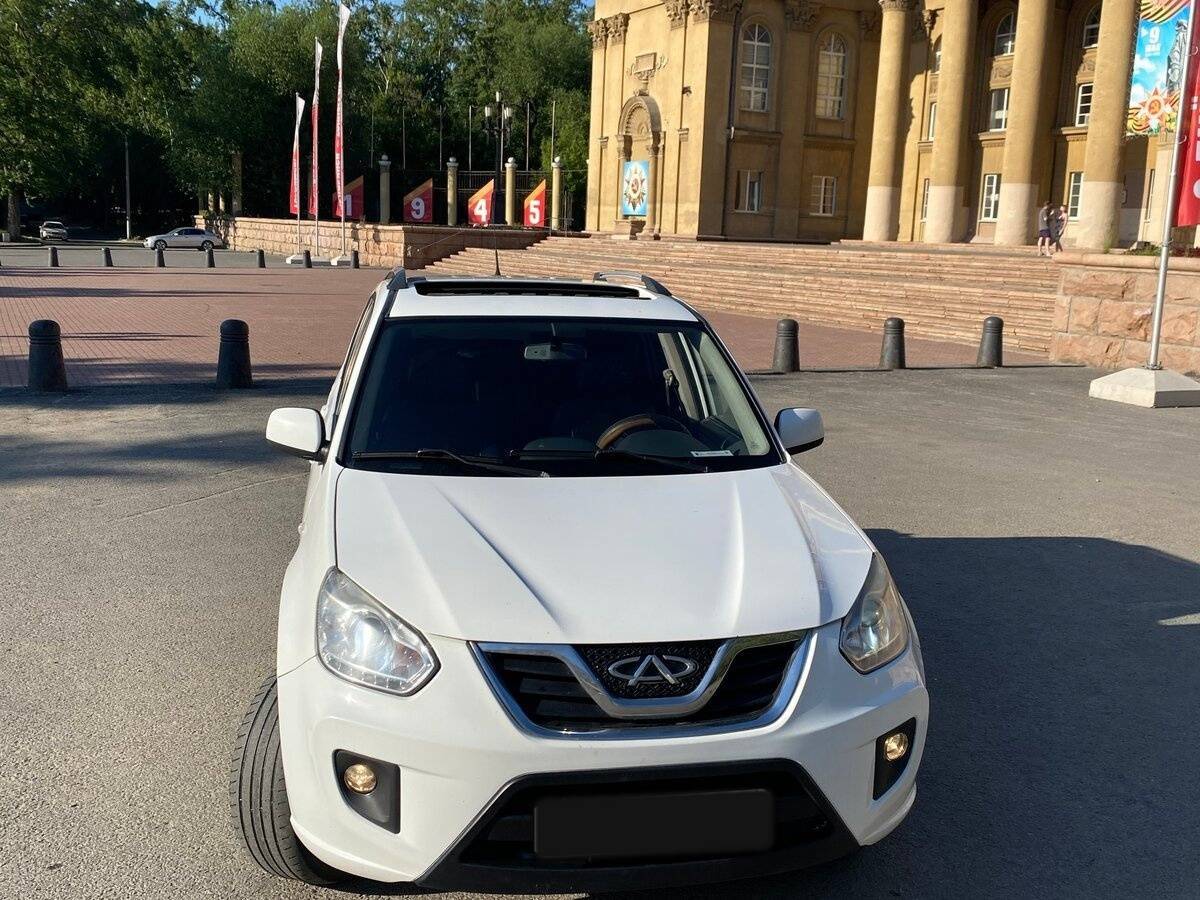 Chery Tiggo (T11) с пробегом — 2013 год. Фото: #0