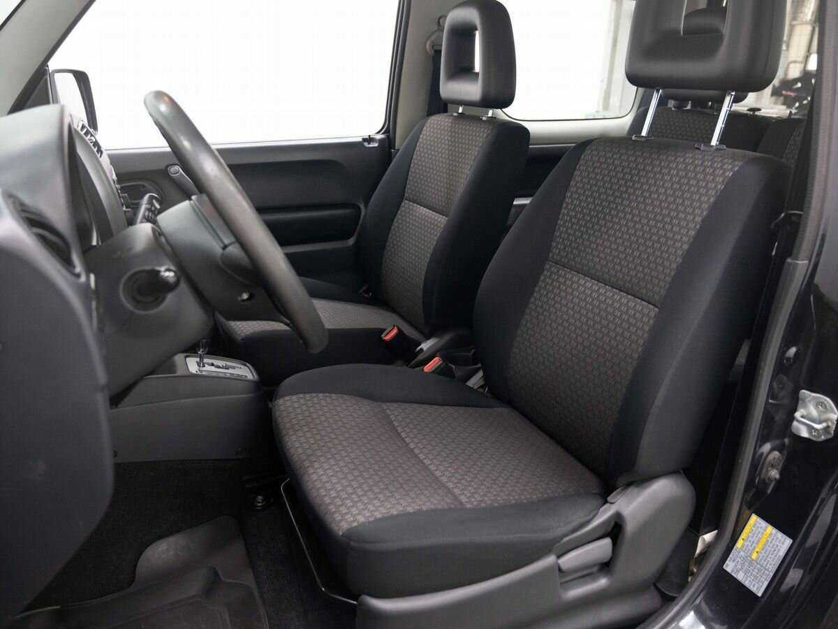 Suzuki Jimny с пробегом — 2012 год. Фото: #7