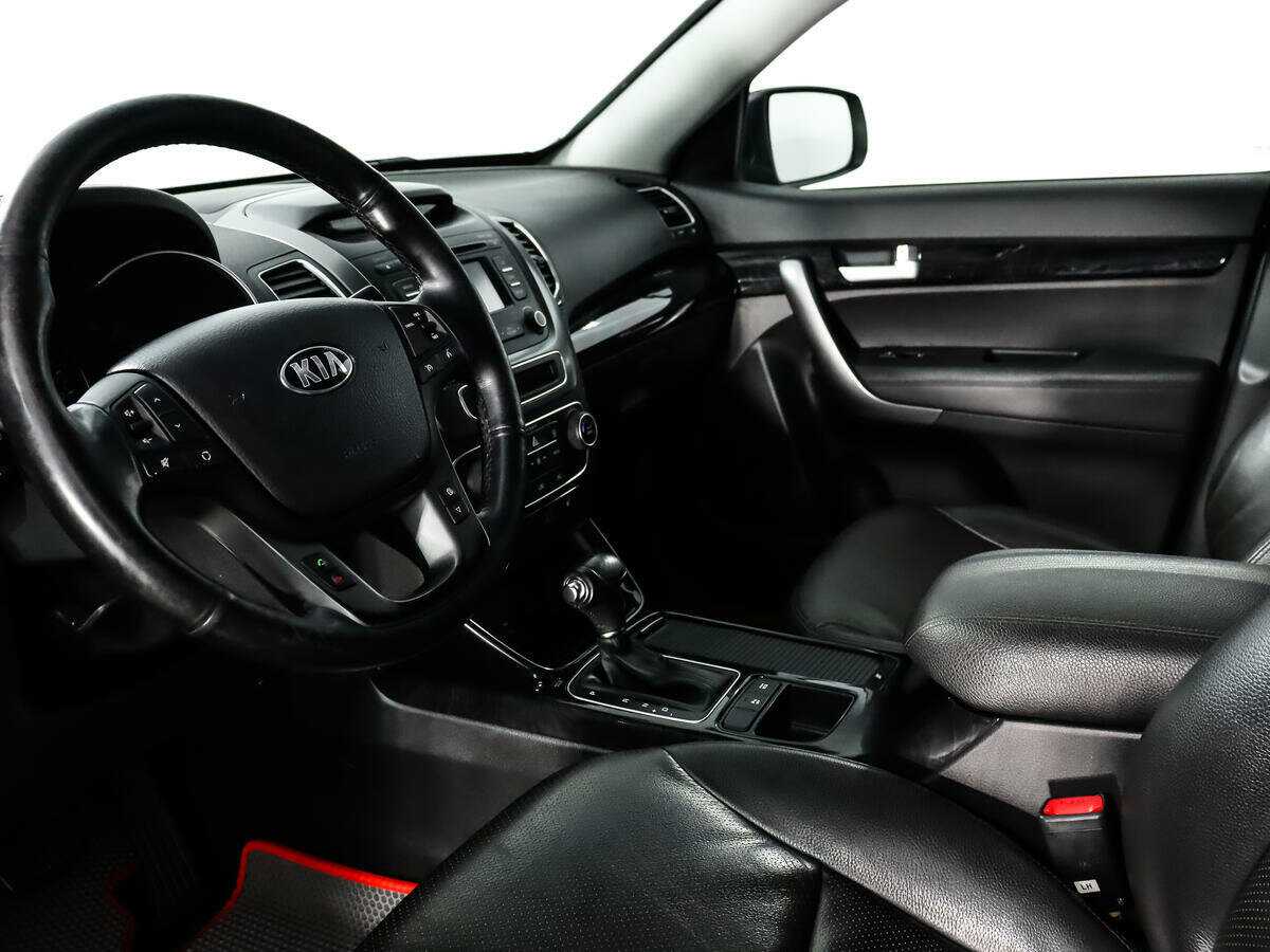 Kia Sorento с пробегом — 2017 год. Фото: #8