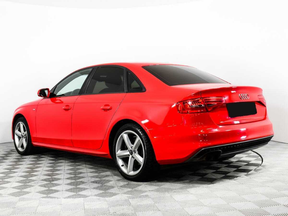 Audi A4 с пробегом — 2015 год. Фото: #6