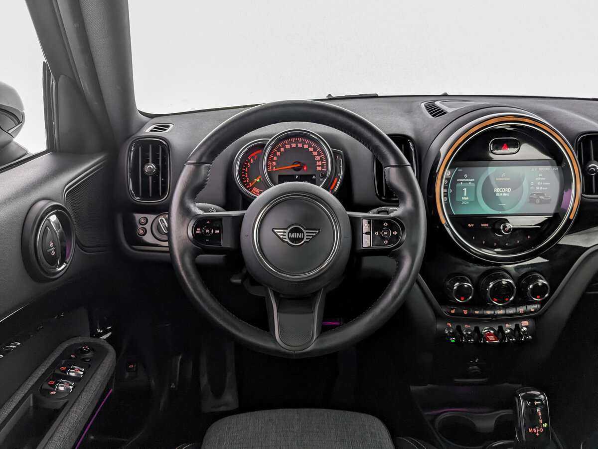 Mini Countryman с пробегом — 2022 год. Фото: #16