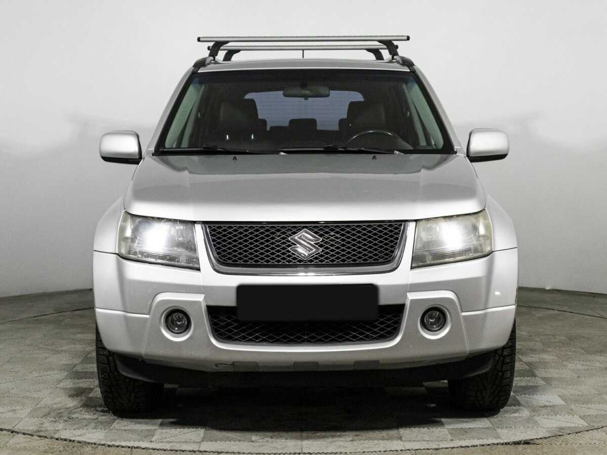 Suzuki Grand Vitara с пробегом — 2010 год. Фото: #1