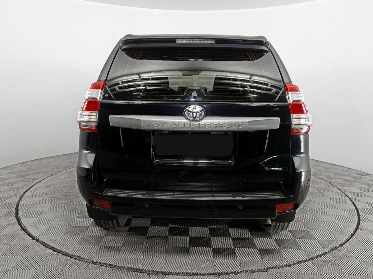 Toyota Land Cruiser Prado с пробегом — 2015 год. Фото: #4