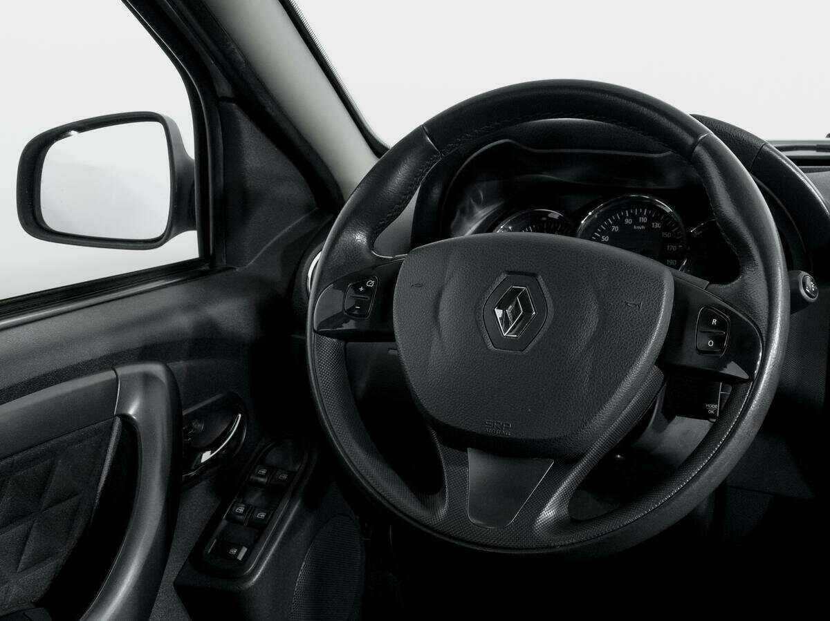 Renault Duster с пробегом — 2018 год. Фото: #13