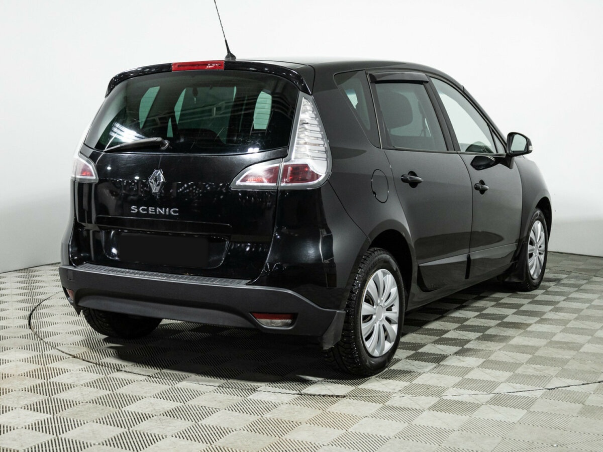 Renault Scenic с пробегом — 2012 год. Фото: #4