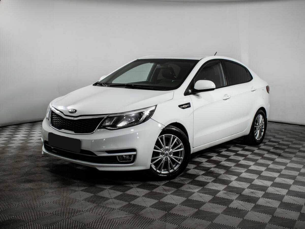 Kia Rio с пробегом — 2015 год. Посмотреть фото