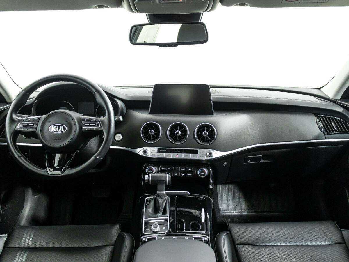 Kia Stinger с пробегом — 2020 год. Фото: #12