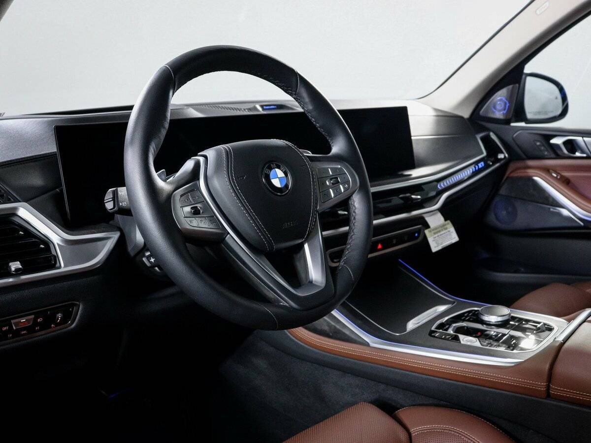 BMW X7 с пробегом — 2022 год. Фото: #13