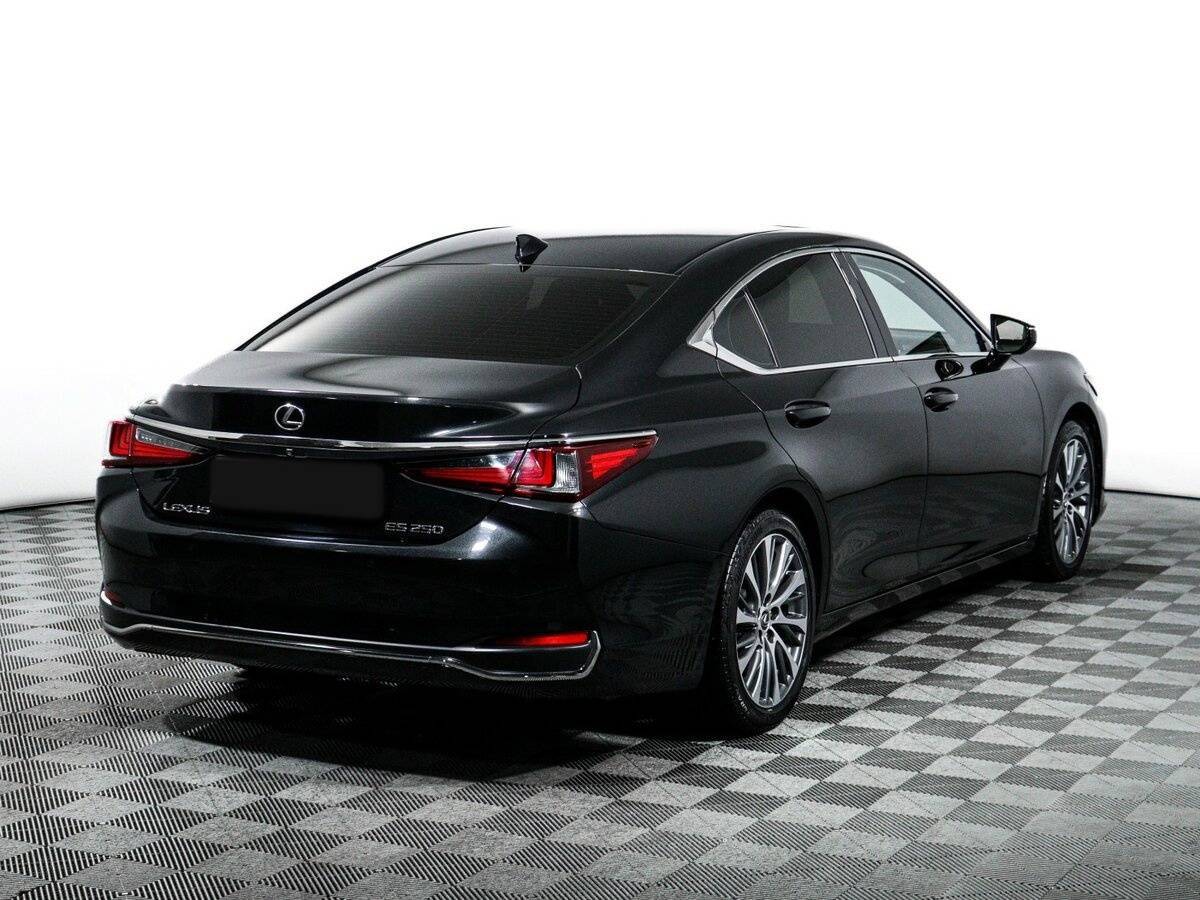 Lexus ES с пробегом — 2019 год. Фото: #4
