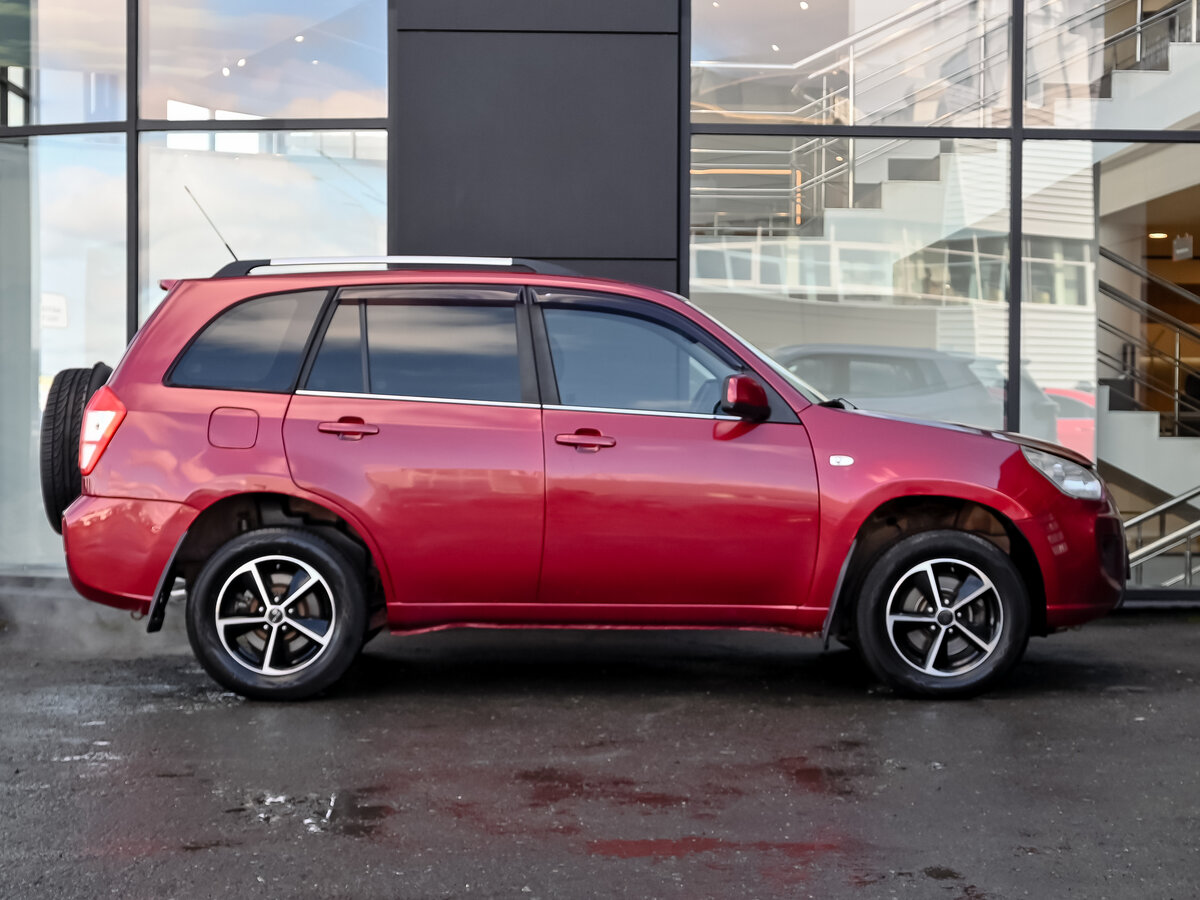 Chery Tiggo (T11) с пробегом — 2014 год. Фото: #8