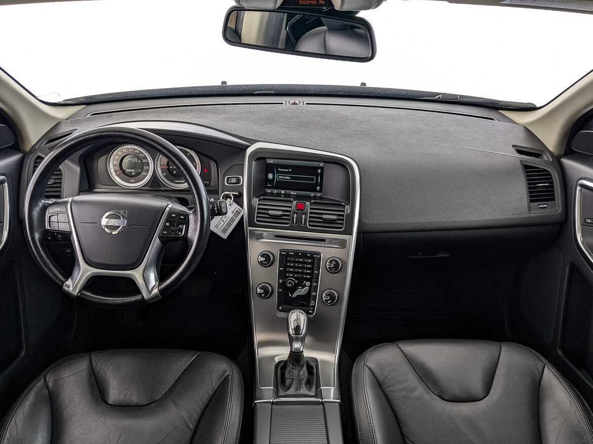 Volvo XC60 с пробегом — 2012 год. Фото: #9