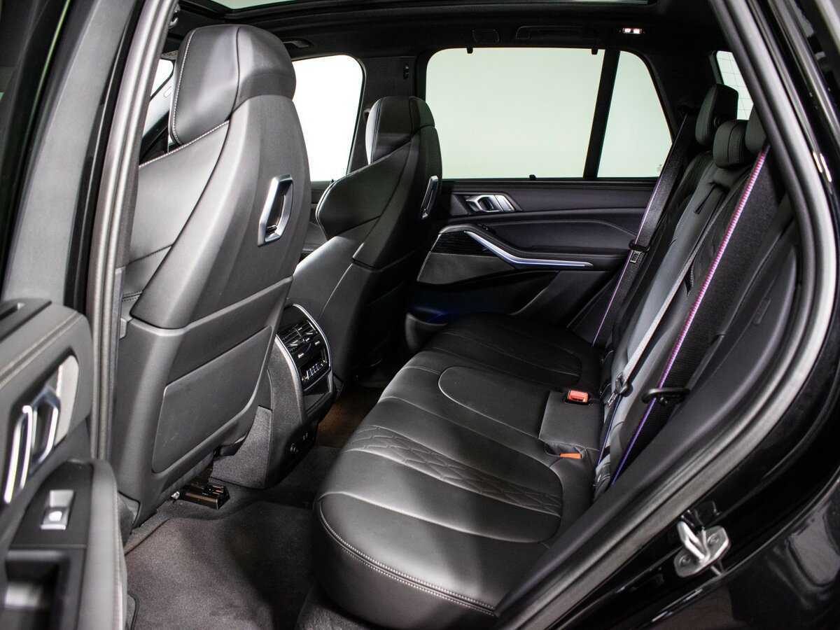 BMW X5 с пробегом — 2023 год. Фото: #9