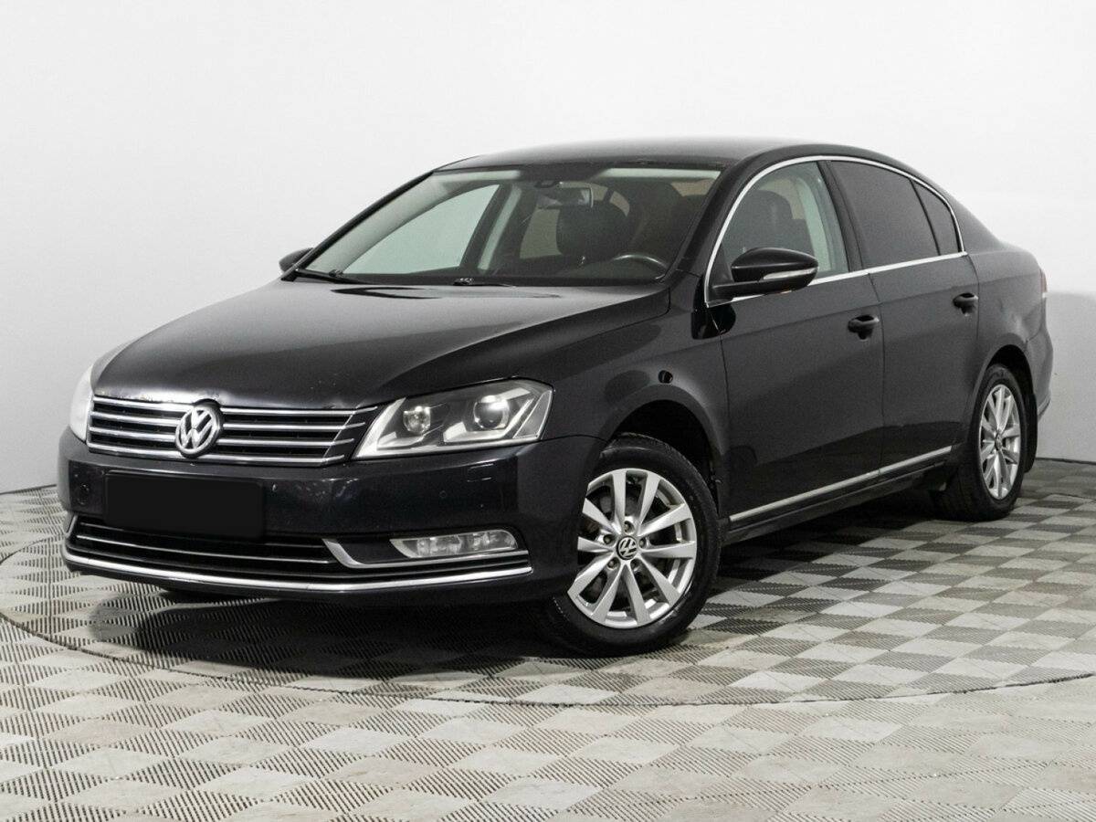 Volkswagen Passat с пробегом — 2011 год. Фото: #0