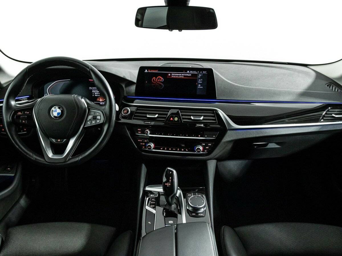 BMW 5 серии с пробегом — 2020 год. Фото: #12