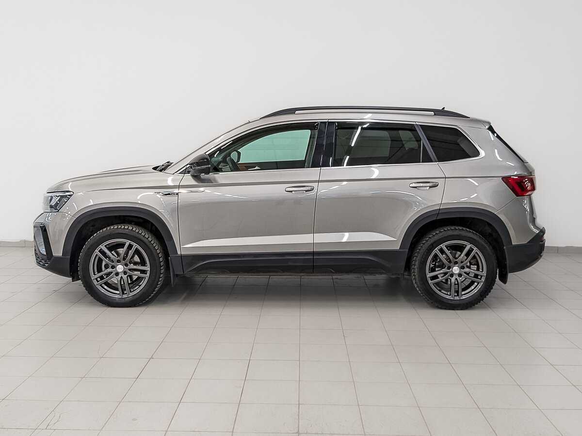 Volkswagen Taos с пробегом — 2021 год. Фото: #7