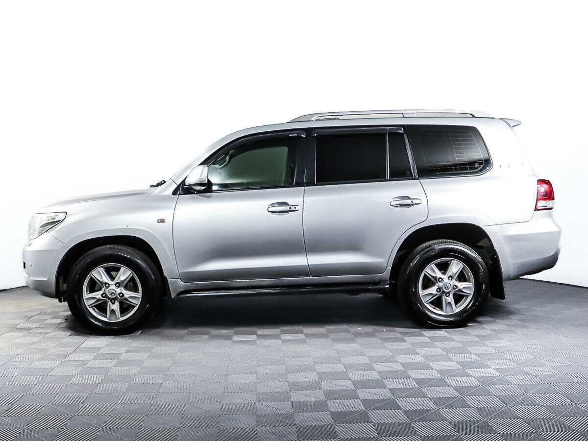 Toyota Land Cruiser с пробегом — 2011 год. Фото: #7