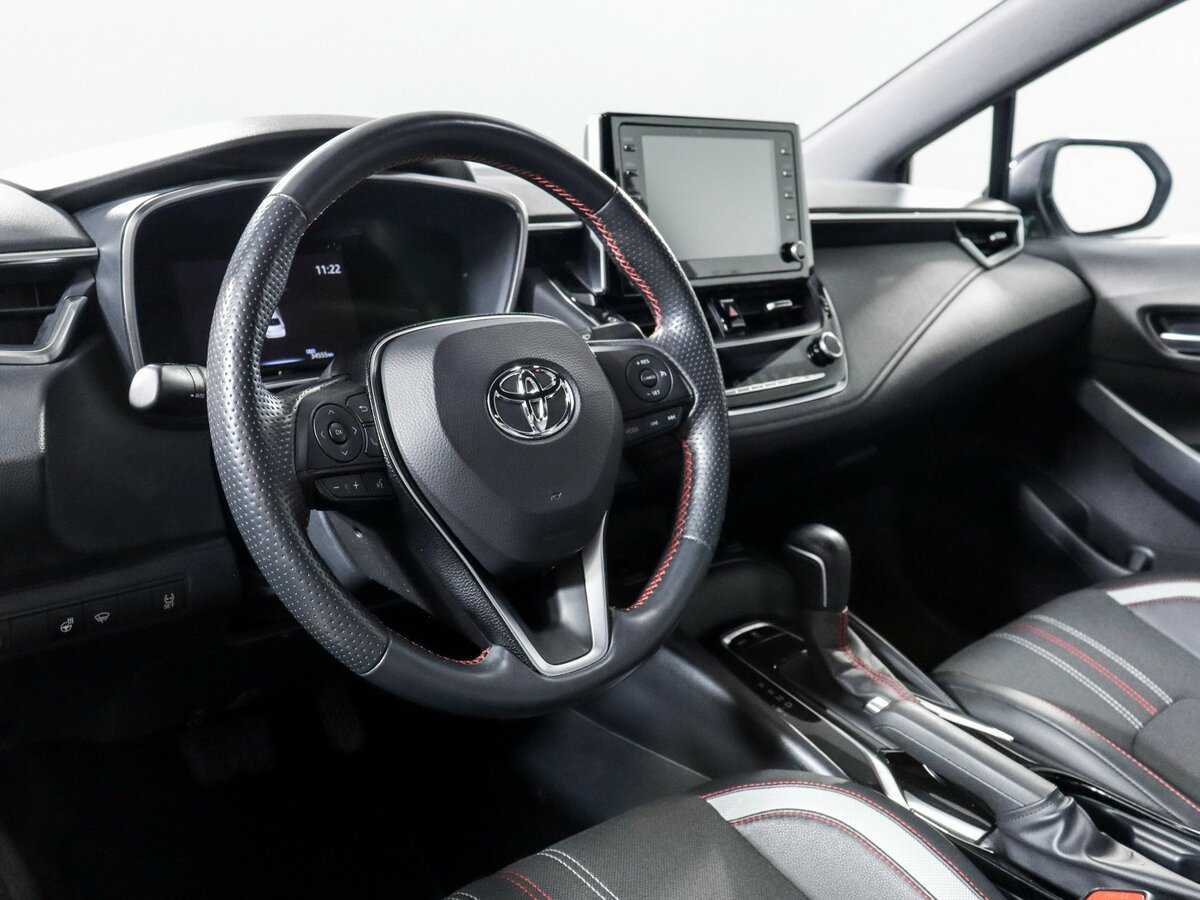 Toyota Corolla с пробегом — 2021 год. Фото: #10