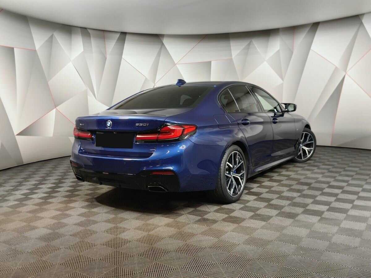 BMW 5 серии с пробегом — 2018 год. Фото: #1