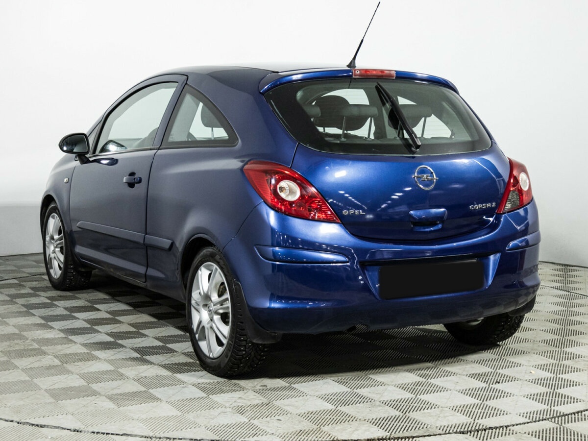 Opel Corsa с пробегом — 2007 год. Фото: #6