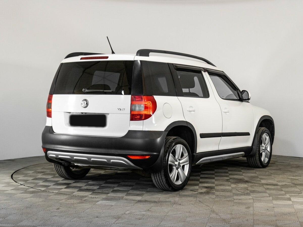 Skoda Yeti с пробегом — 2011 год. Фото: #3