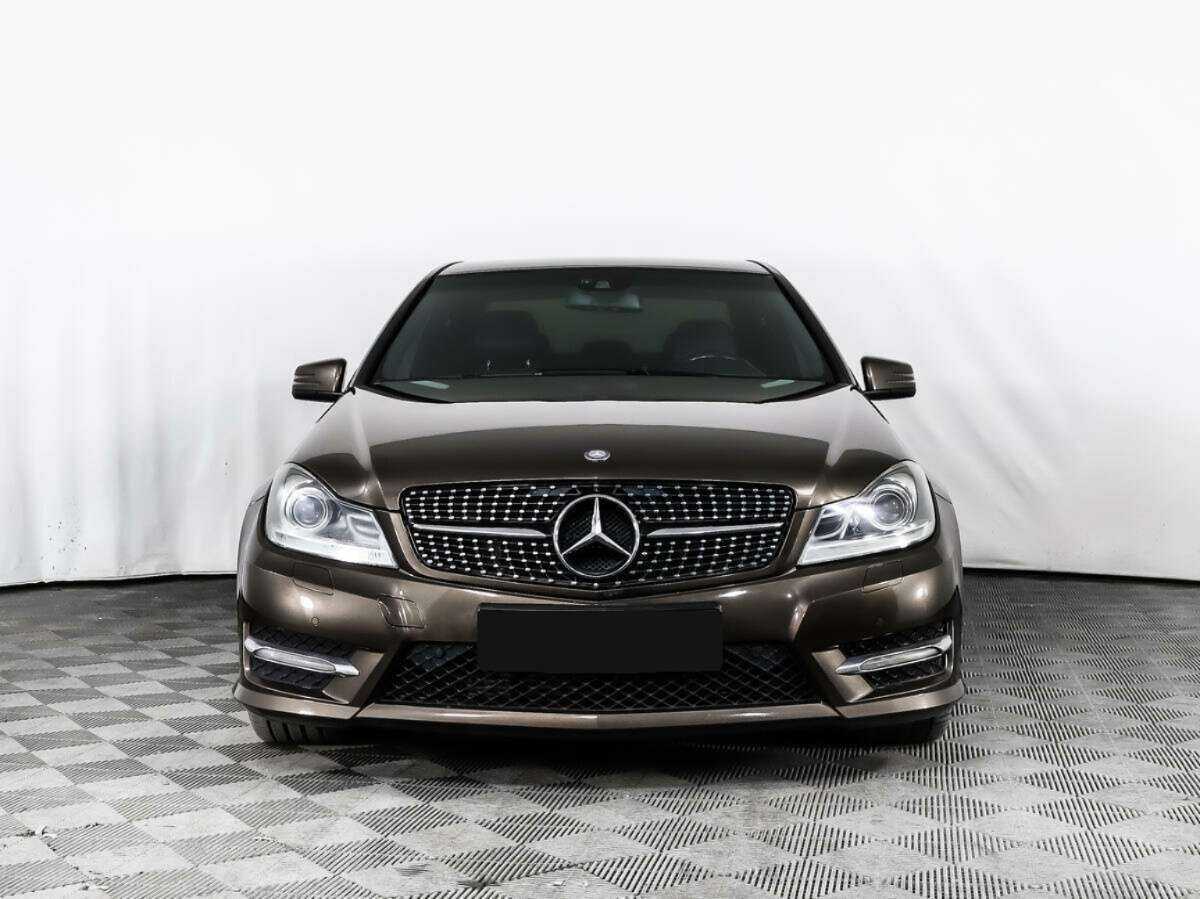 Mercedes-Benz C-Класс с пробегом — 2013 год. Фото: #1