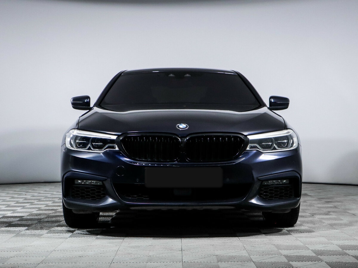 BMW 5 серии с пробегом — 2020 год. Фото: #1