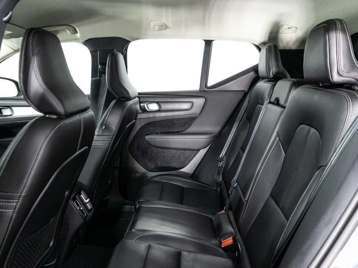 Volvo XC40 с пробегом — 2020 год. Фото: #9