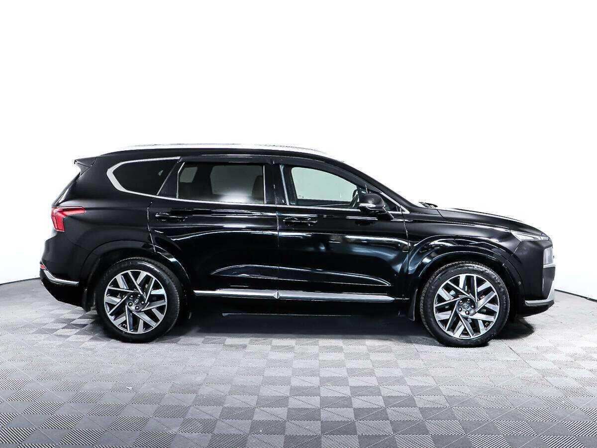 Hyundai Santa Fe с пробегом — 2021 год. Фото: #3