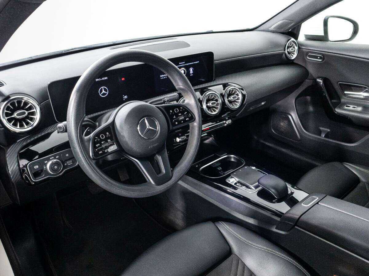 Mercedes-Benz A-Класс с пробегом — 2018 год. Фото: #10