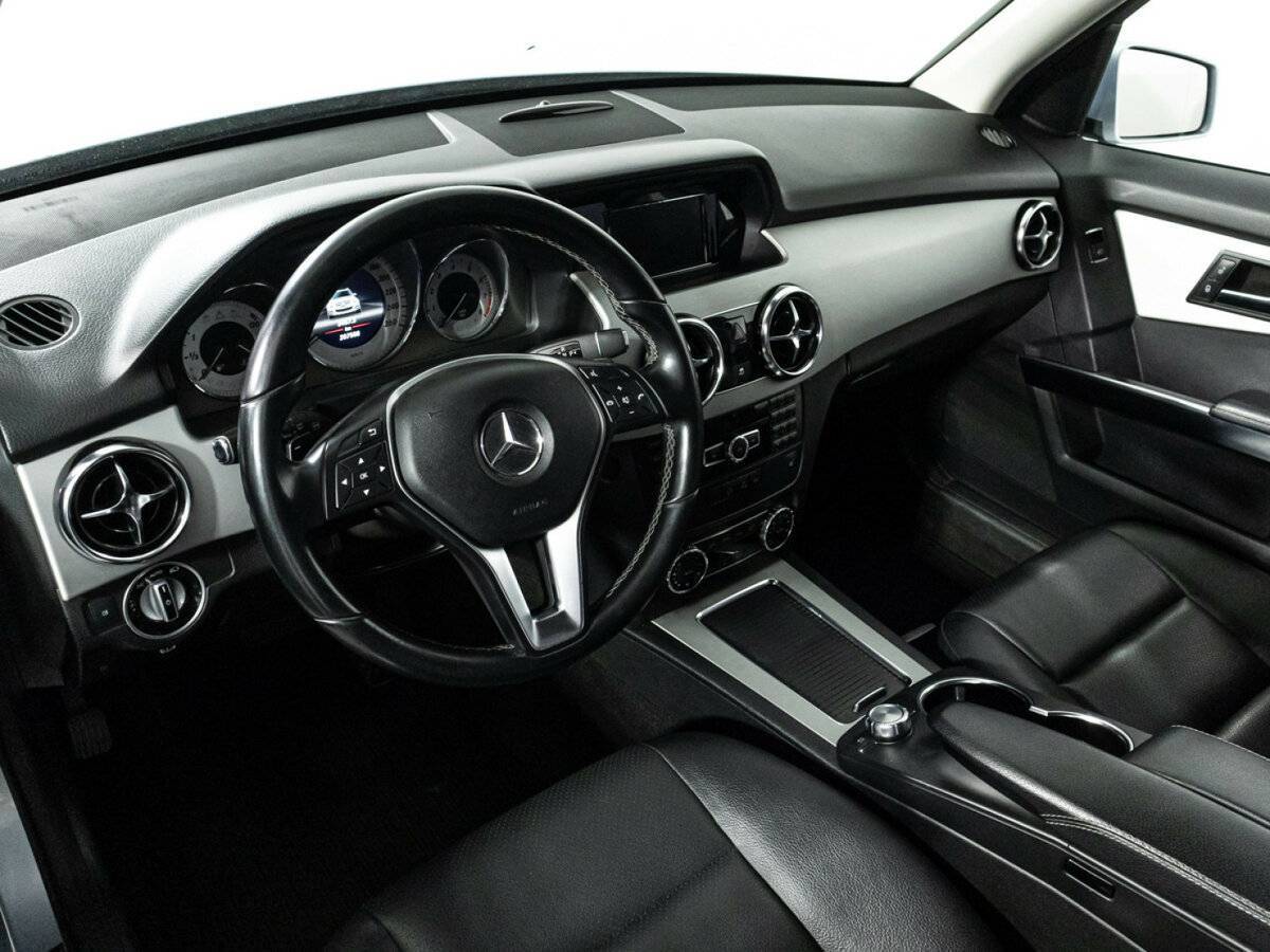 Mercedes-Benz GLK-Класс с пробегом — 2012 год. Фото: #10