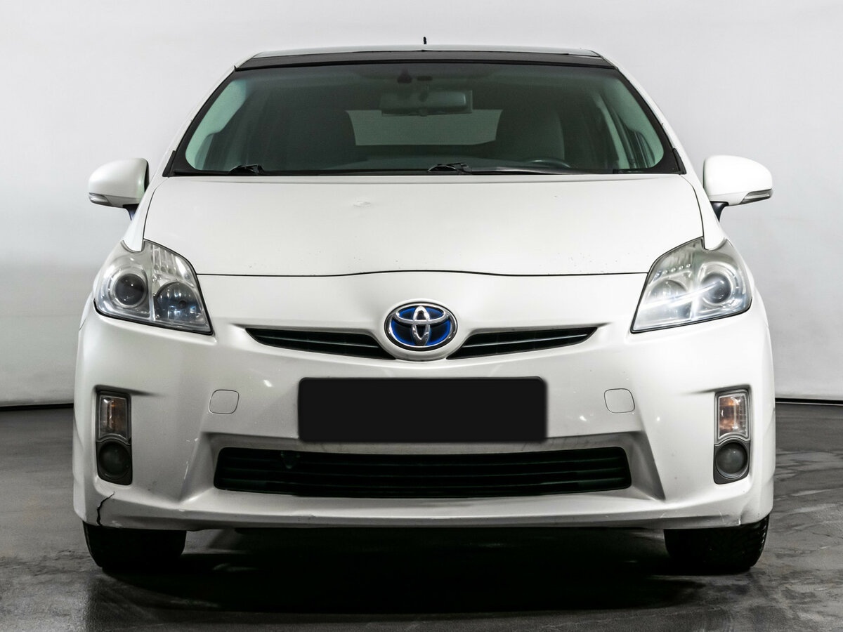 Toyota Prius с пробегом — 2009 год. Фото: #1