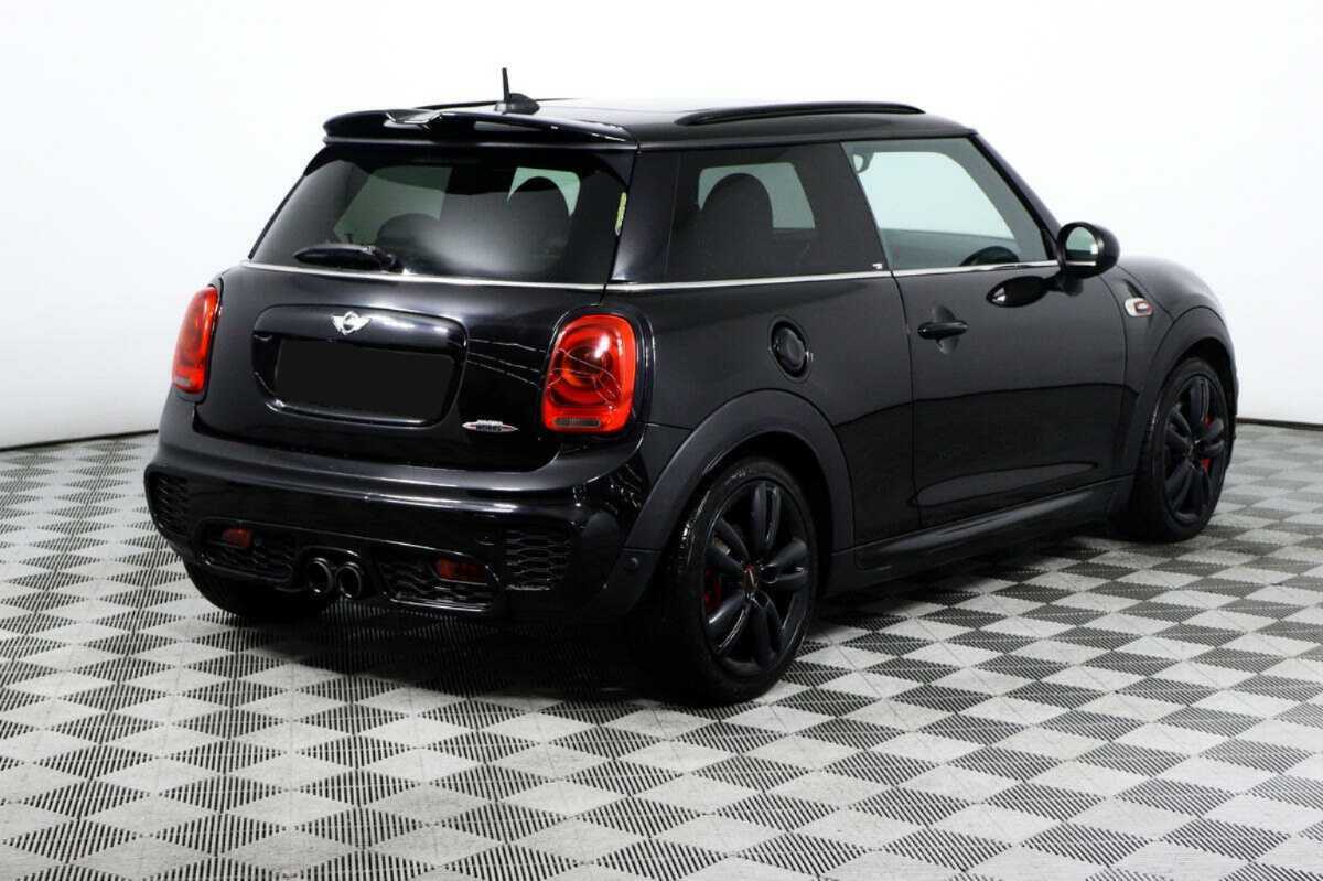 Mini Hatch с пробегом — 2017 год. Фото: #4