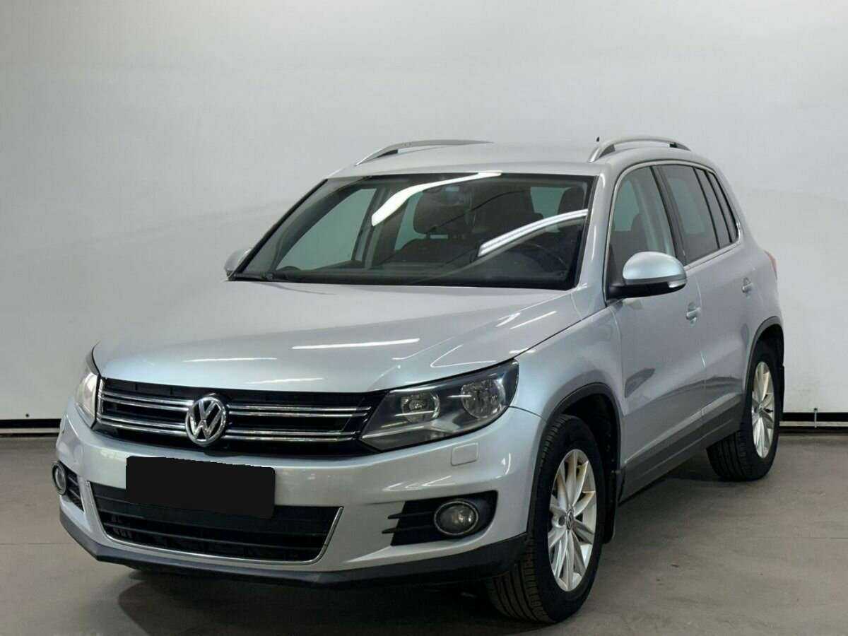 Volkswagen Tiguan с пробегом — 2011 год. Фото: #0