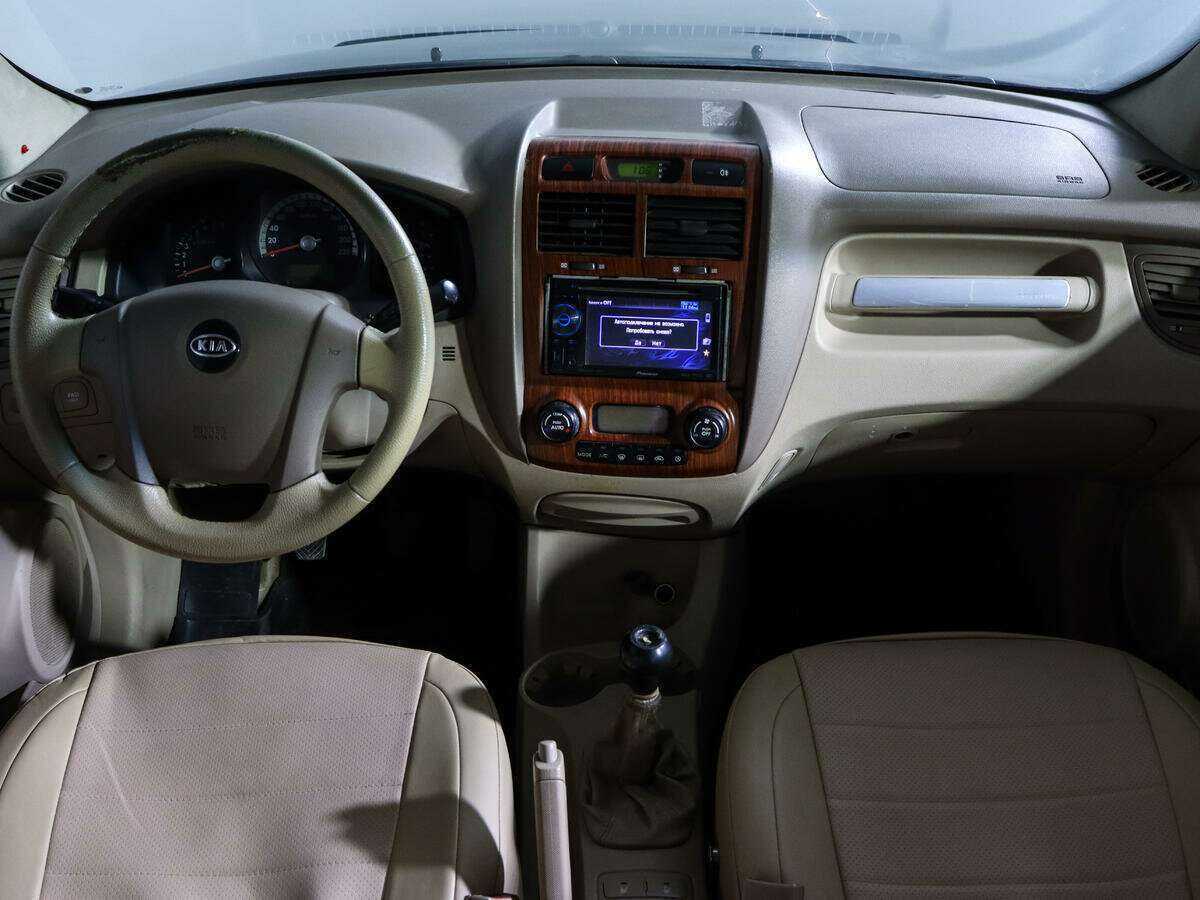 Kia Sportage с пробегом — 2005 год. Фото: #11