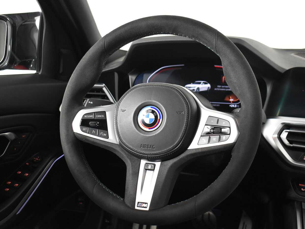 BMW 3 серии с пробегом — 2019 год. Фото: #13