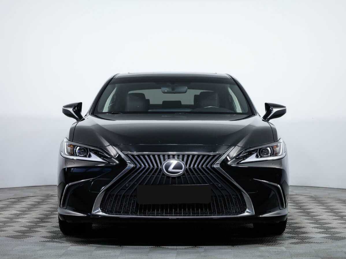 Lexus ES с пробегом — 2018 год. Посмотреть фото