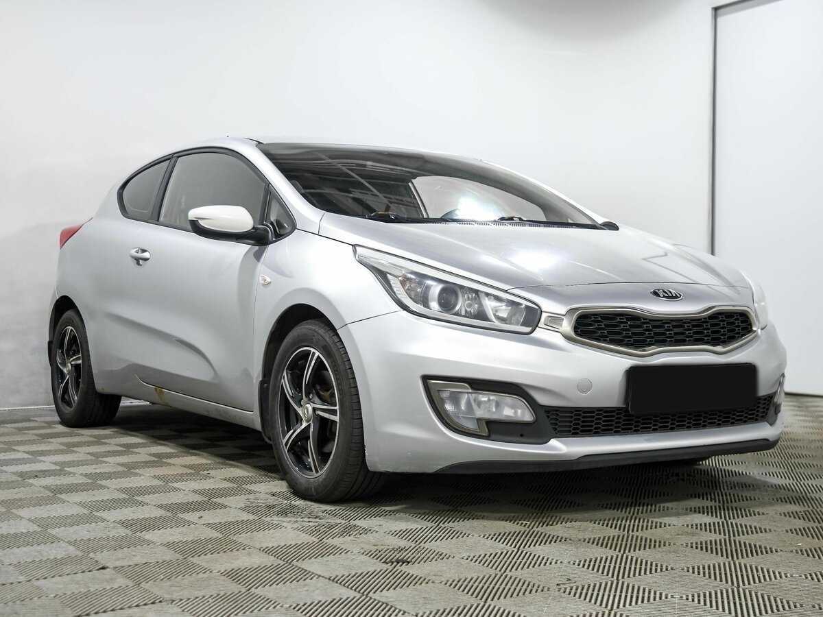 Kia Ceed с пробегом — 2013 год. Фото: #2