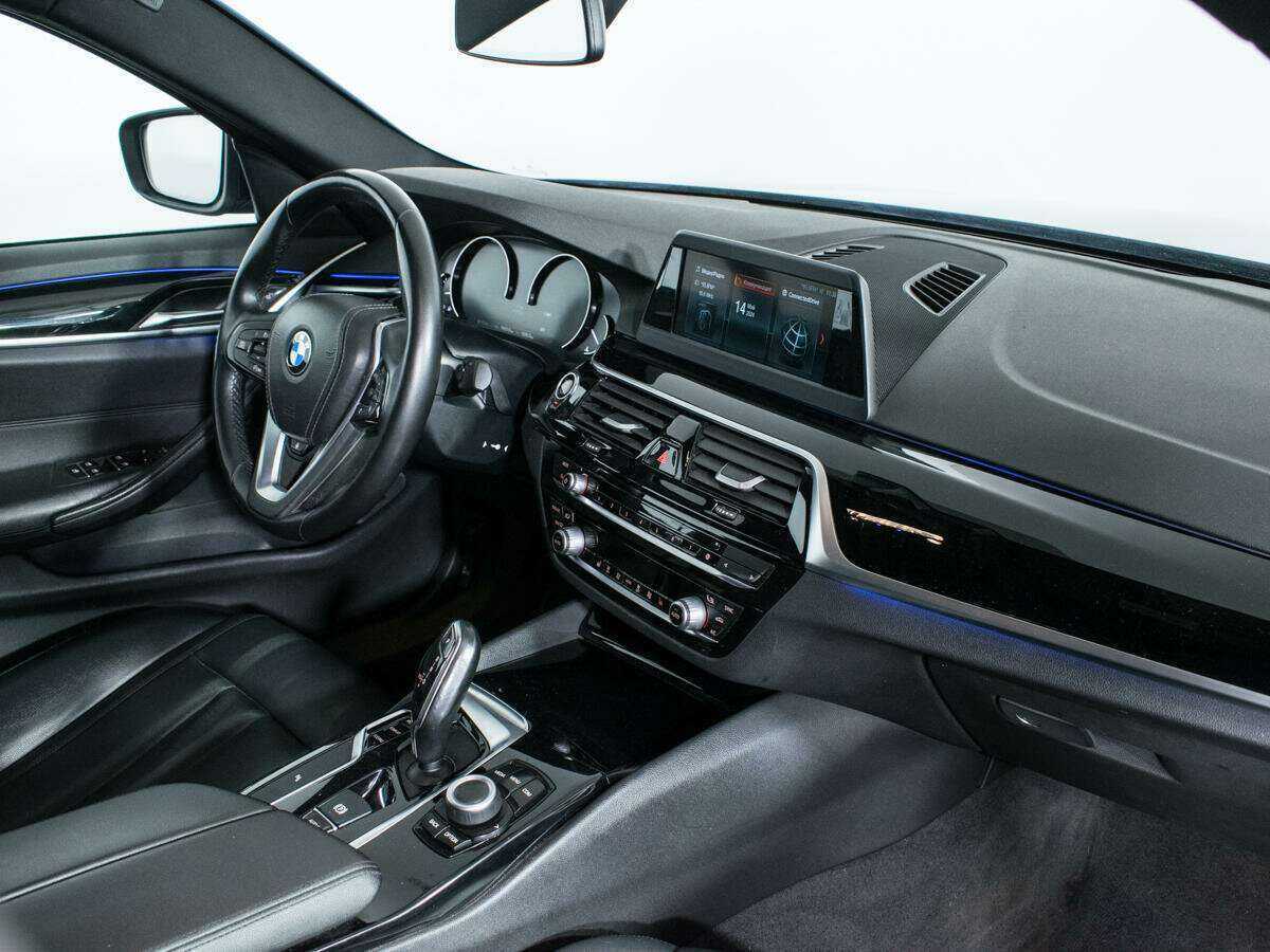 BMW 5 серии с пробегом — 2018 год. Фото: #8