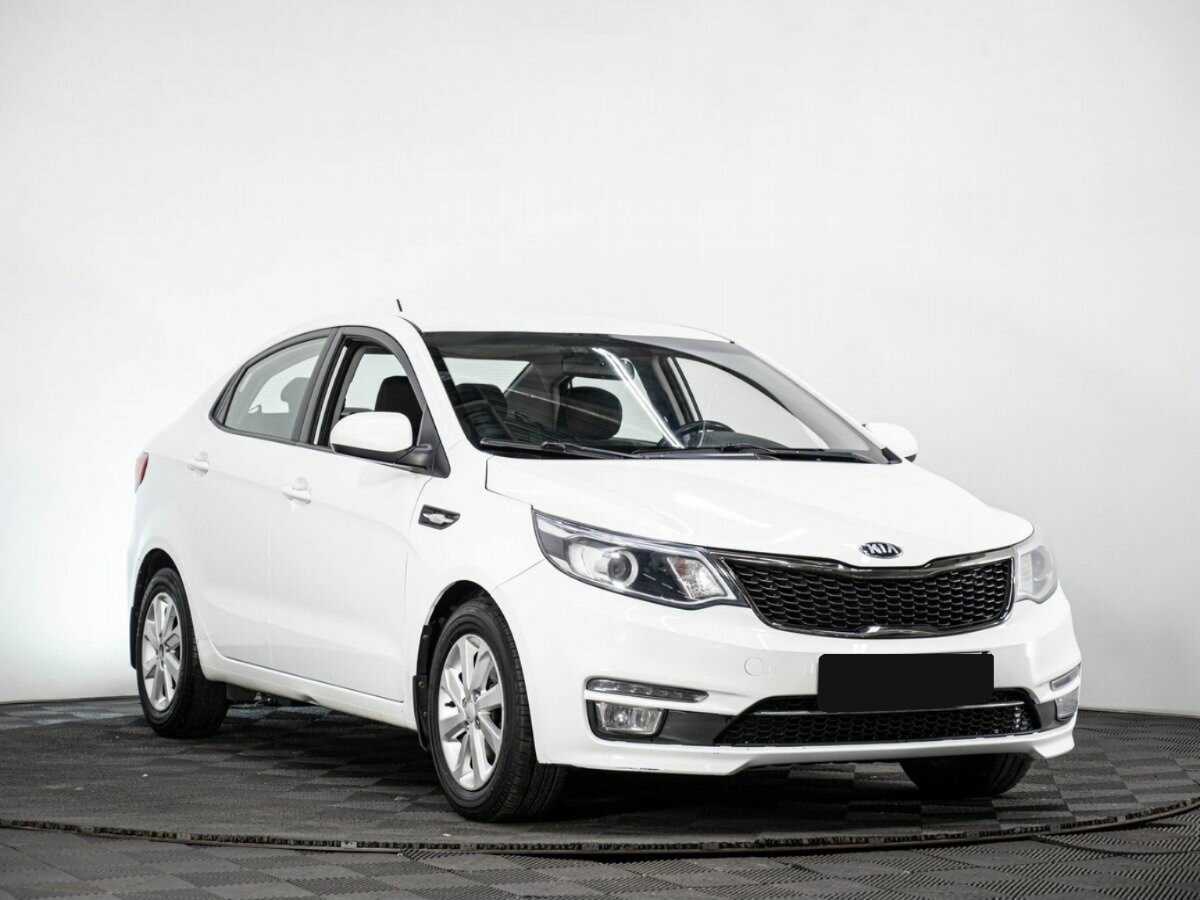 Kia Rio с пробегом — 2016 год. Фото: #2