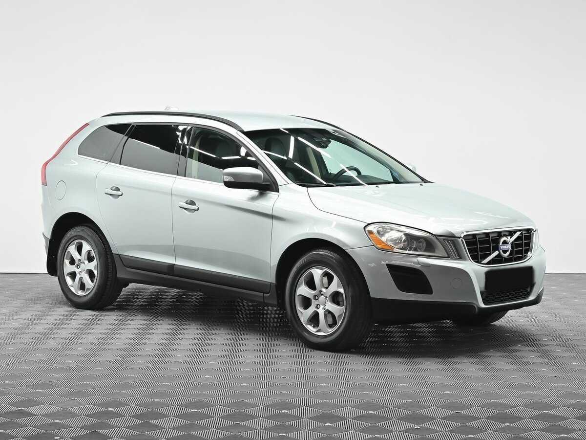 Volvo XC60 с пробегом — 2011 год. Фото: #1