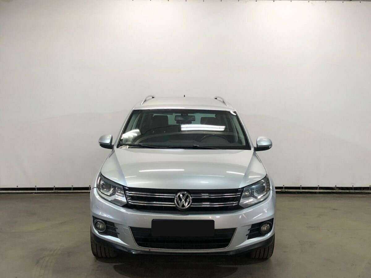 Volkswagen Tiguan с пробегом — 2011 год. Фото: #1