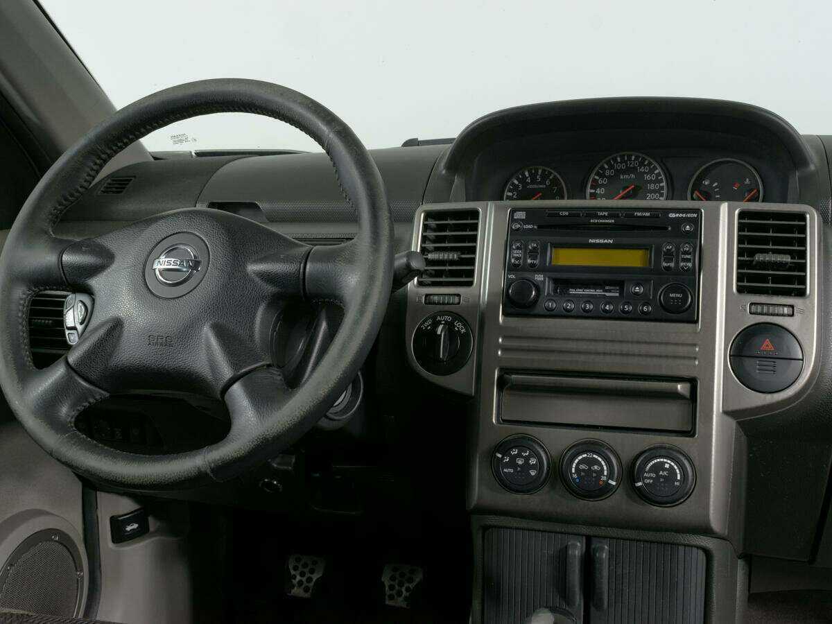 Nissan X-Trail с пробегом — 2006 год. Фото: #8