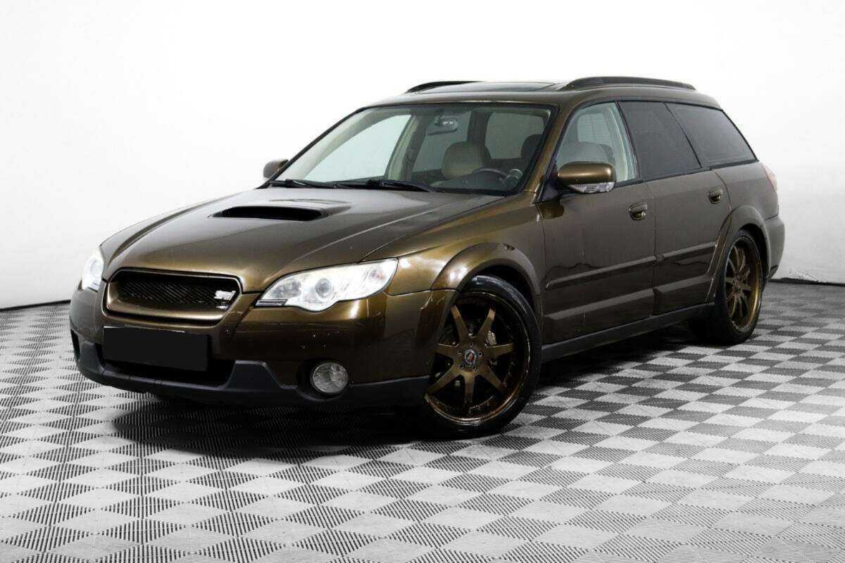 Subaru Outback с пробегом — 2004 год. Фото: #0