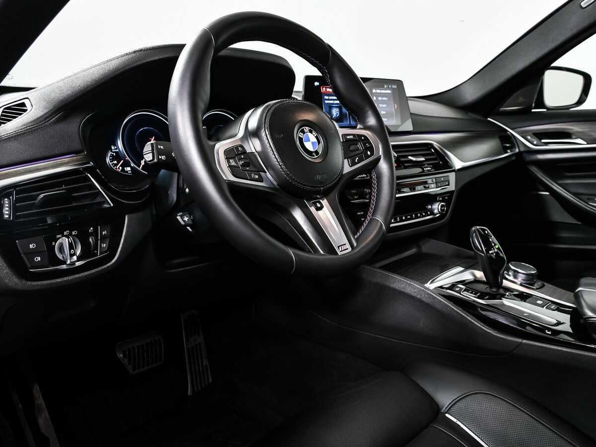 BMW 5 серии с пробегом — 2018 год. Фото: #11