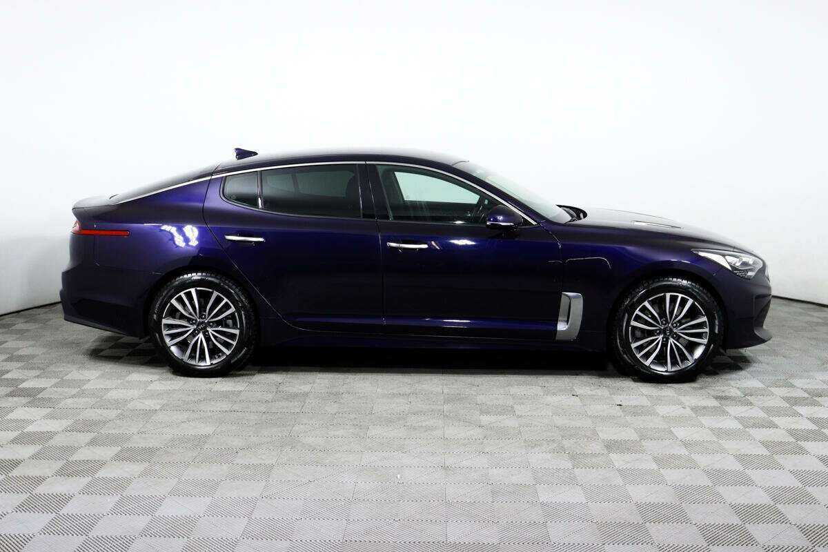 Kia Stinger с пробегом — 2019 год. Фото: #3