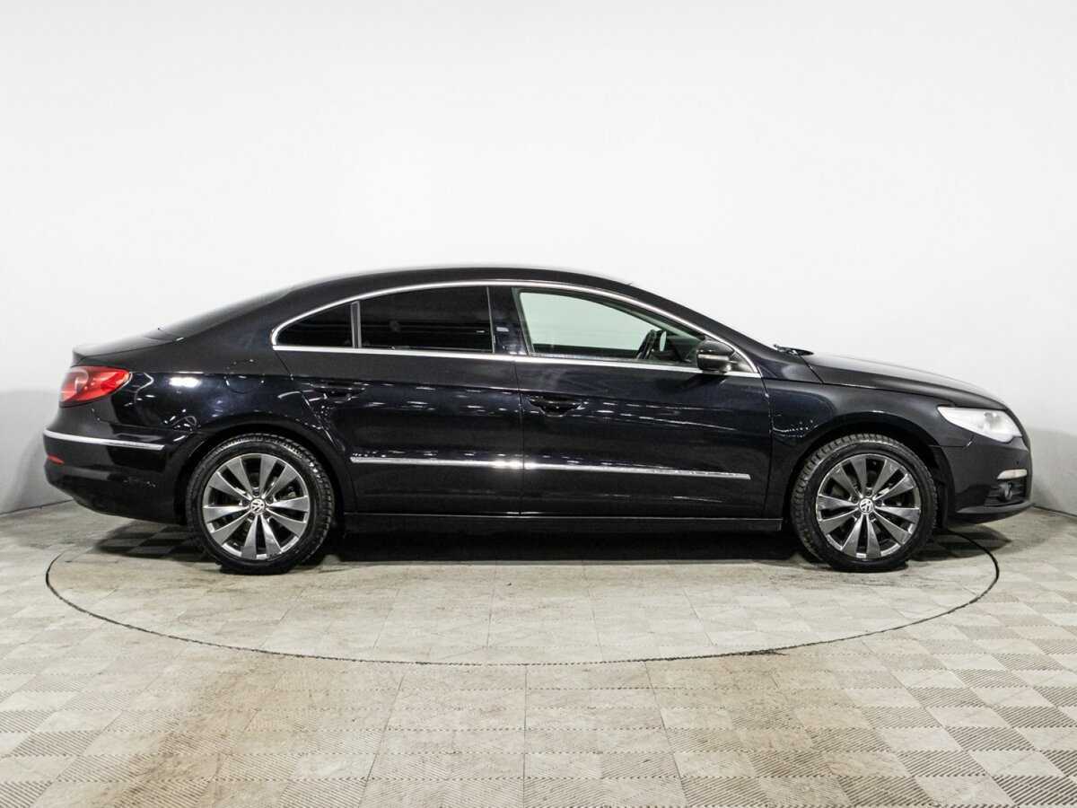 Volkswagen Passat CC с пробегом — 2011 год. Фото: #3